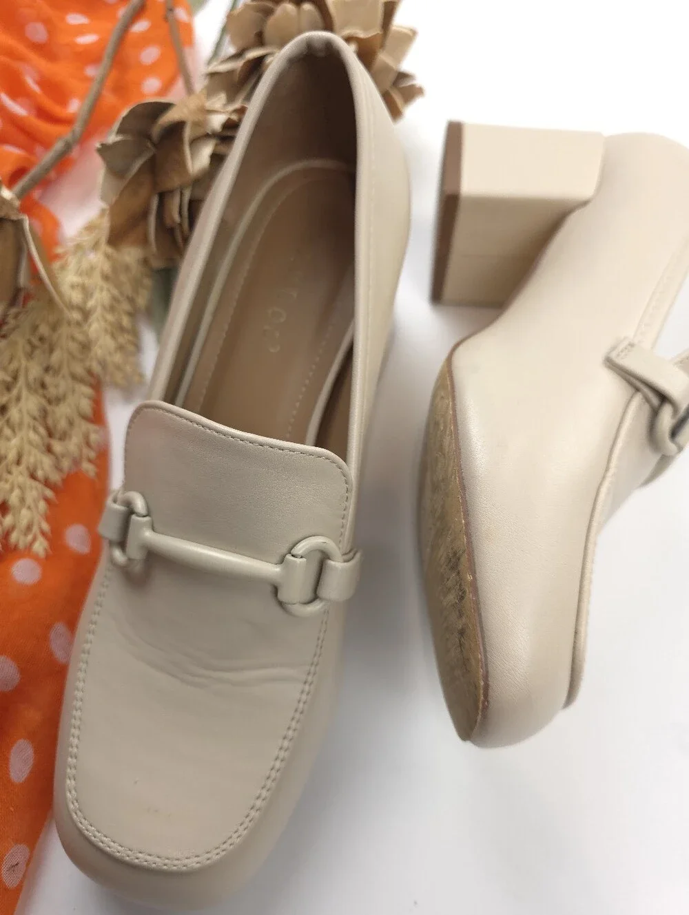 Cream Women's Leather Block Heel Loafers - Classic Chic 6½